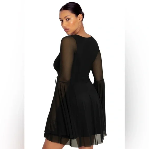 Blackmilk Clothing Spectre Dress - XL NWT - Picture 3 of 11